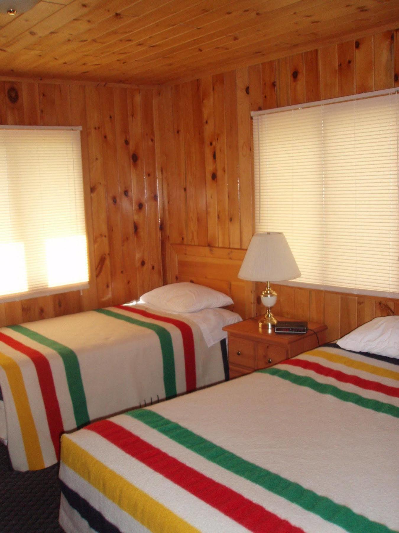 Totem Resorts Sioux Narrows Buitenkant foto